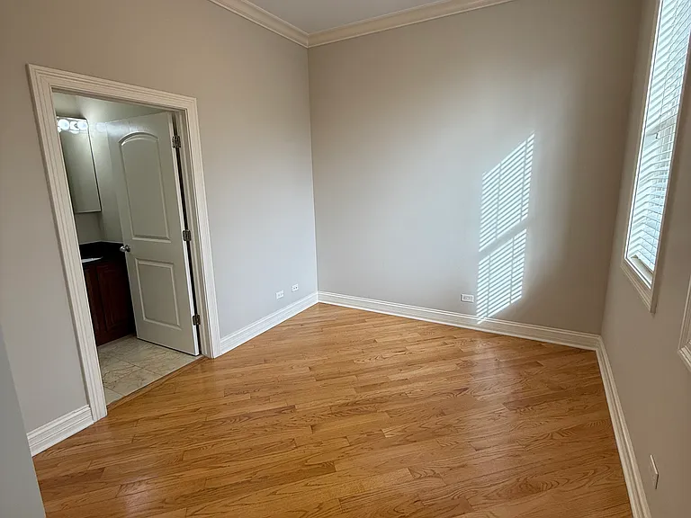 2338 W Morse Ave #4A — Photo 12
