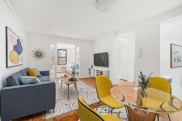 1st image of 165 Christopher St APT 5E