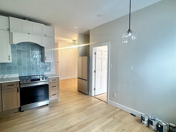 4th image of 12 Story St APT 2