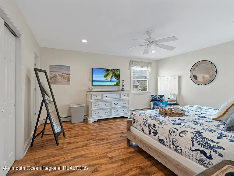 1404 Oceanfront #DOWN — Photo 8