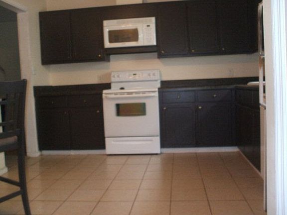 4th image of 281 Pinedale Cir
