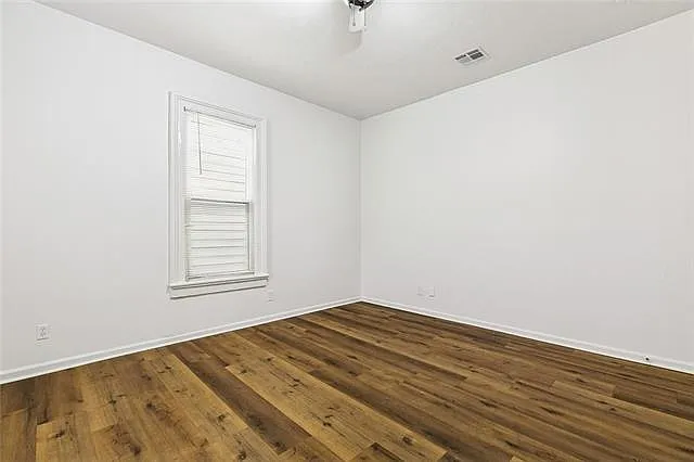 5950 Magazine St — Photo 7