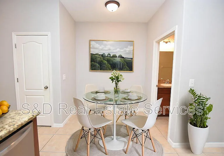 4139 Shadetree Ln — Photo 9