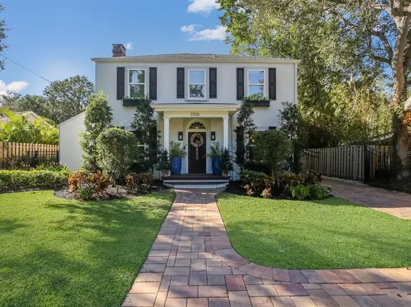 2326 McClellan Pkwy, Sarasota, FL 34239