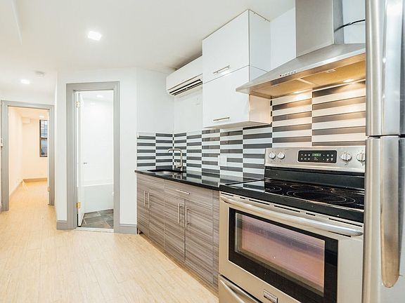 3rd image of 626A Monroe St #1C