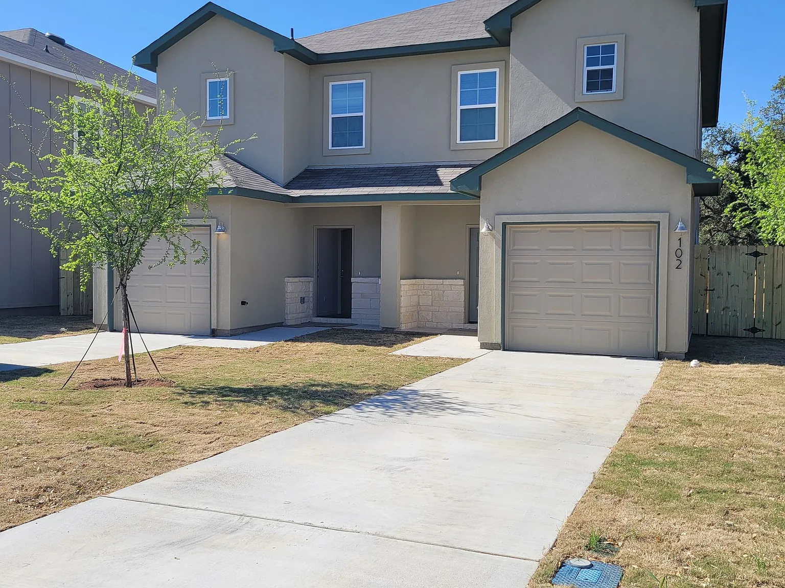 Townhome for rent — Photo 1