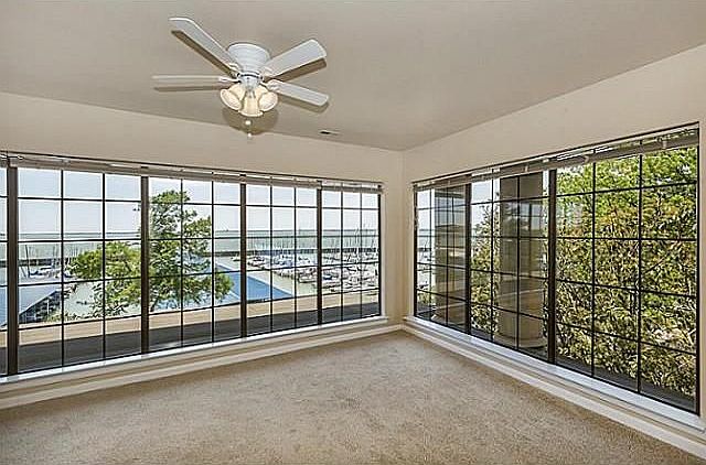 1st image of 428A Yacht Club Dr