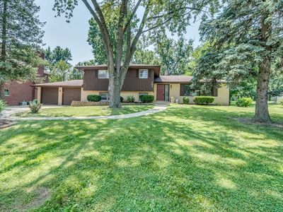 701 Hitchcock Ave, Lisle, IL, 60532