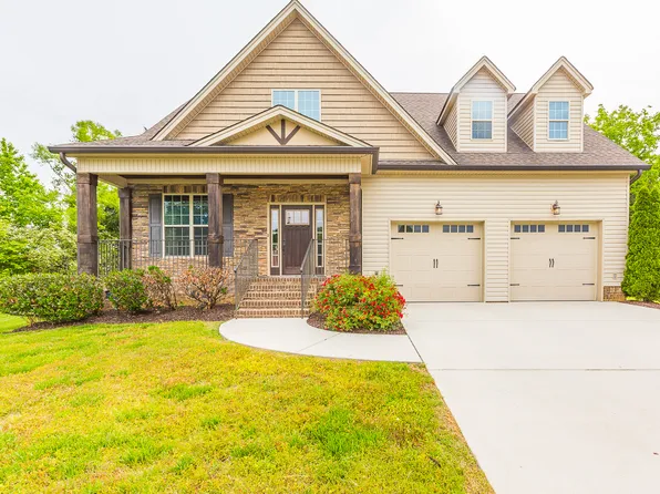 7388 Lazy Brook Ct, Ooltewah, TN 37363