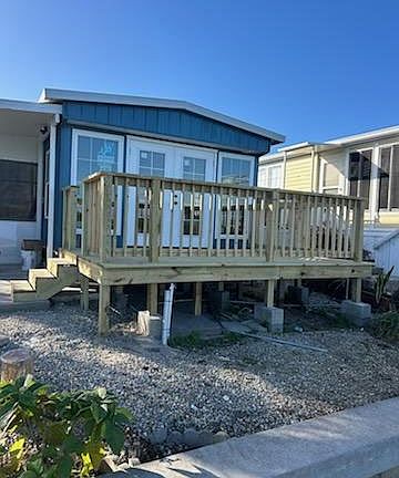 2nd image of 2 Nancy Ln