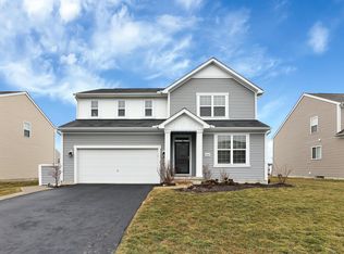 2018 Trophy Dr, Marysville, OH 43040