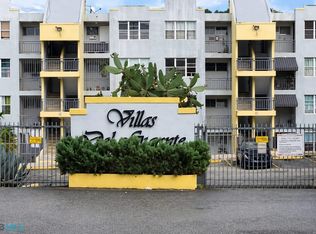 A Villas Del Gigante #303, Carolina, PR 00987