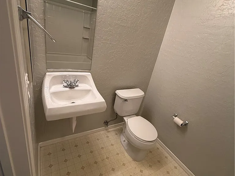 6868 Sky Pointe Dr #1079 — Photo 7