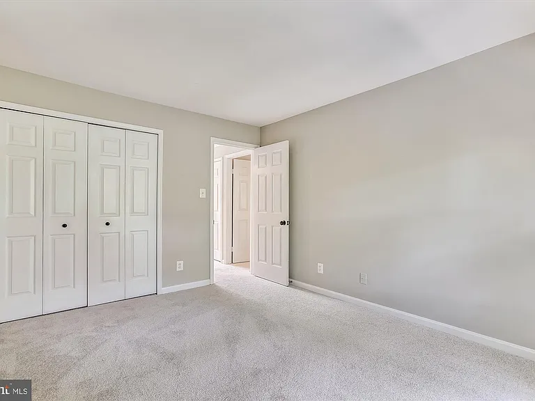 2107 N Rolfe St #D — Photo 24