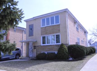 6243 W Lawrence Ave #2, Chicago, IL 60630