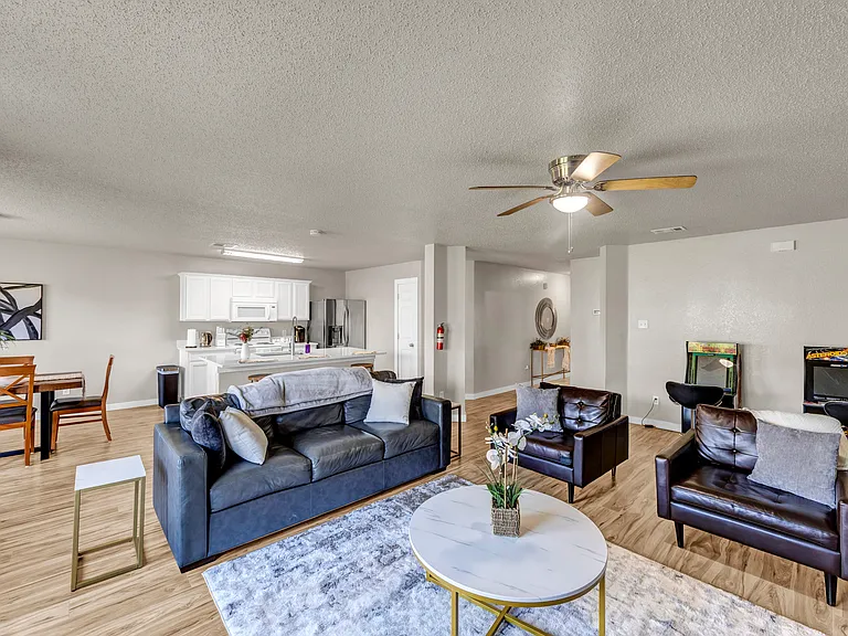 9924 George Washington Dr — Photo 17