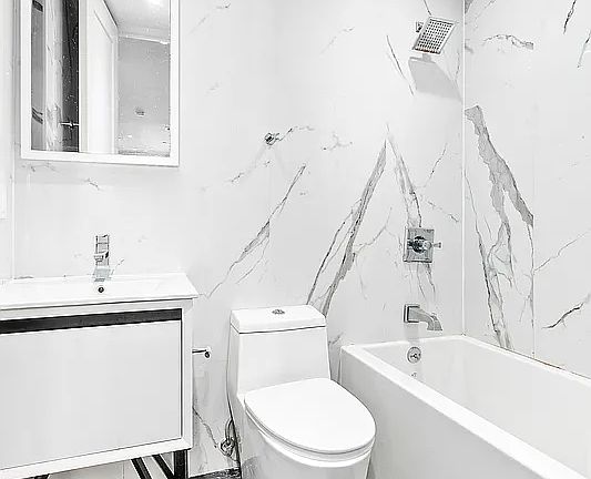 4th image of 310 Menahan St APT 5