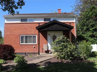 200 Burch Dr, Coraopolis, PA 15108