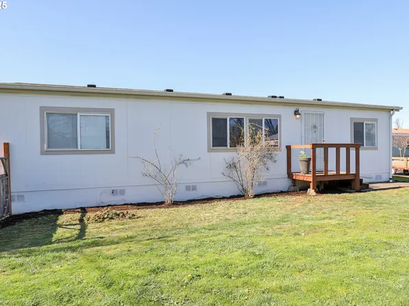 700 N Mill St Unit 45, Creswell, OR 97426
