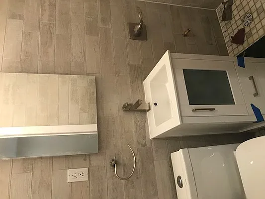 Rented by Downtown Realty Group LTD | media 36