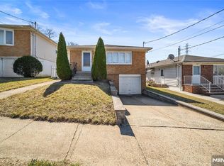 105 Lincoln Ave, North Arlington, NJ 07031