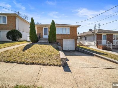 105 Lincoln Ave, North Arlington, NJ, 07031
