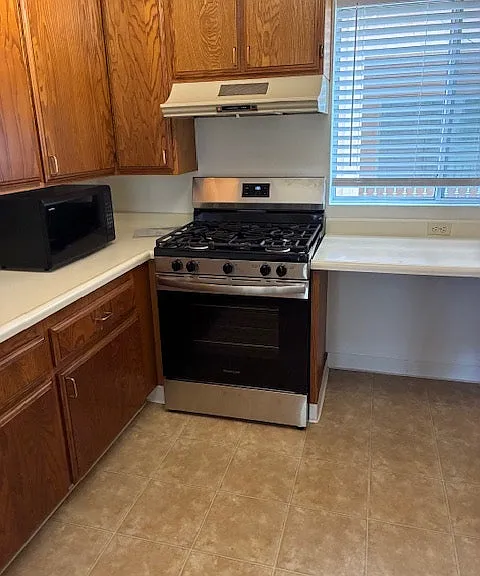 Brand new stove