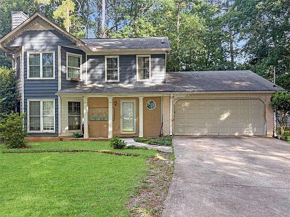 2nd image of 900 Cremins Rd
