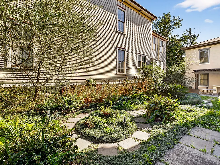 17 W Park Ave #2 — Photo 24