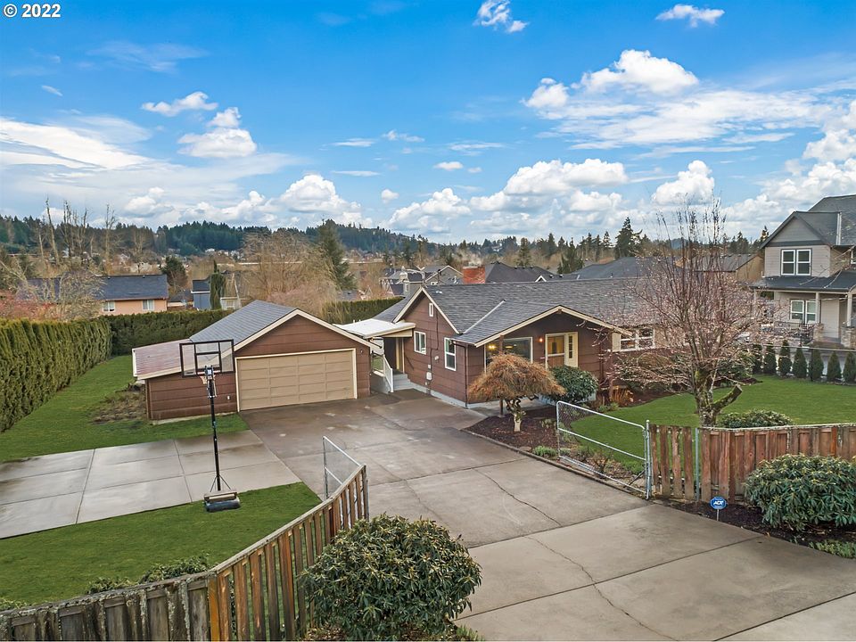 14310 SE Ridgecrest Rd, Happy Valley, OR 97086 | Zillow