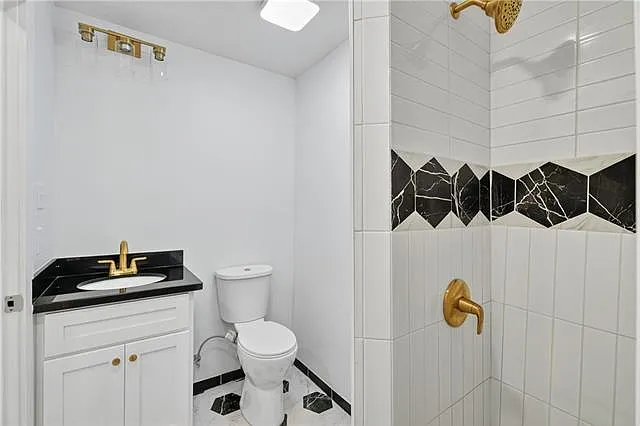 920 Chartres St #7 — Photo 12