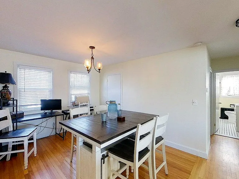 9 Hillside Ave — Photo 8