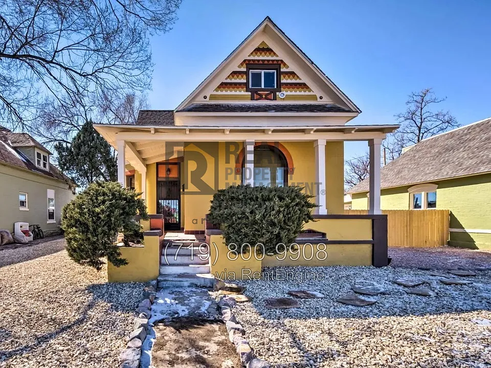 702 Wilson Ave
