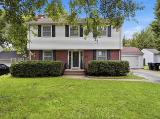 1921 SW Oakley Ave, Topeka, KS 66604