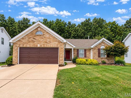 716 Vista Glen Ct, Eureka, MO 63025