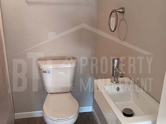 5th image of 2825 Green Mountain Dr #112-0/1