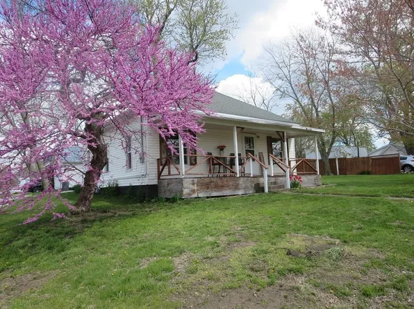 304 W 7th St, Greentop, MO 63546