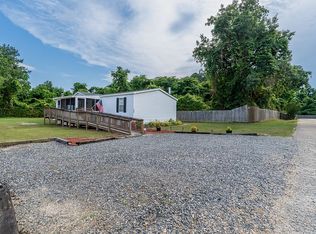 6996 Elm St, Hayes, VA 23072