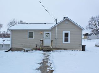 772 1st St, Magnolia, IA 51550