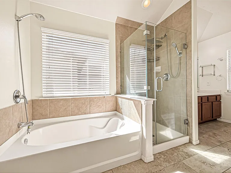 25135 Florina Ranch Dr — Photo 37
