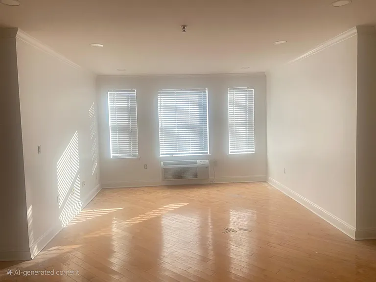 56-60 Ferguson St #B4 — Photo 6