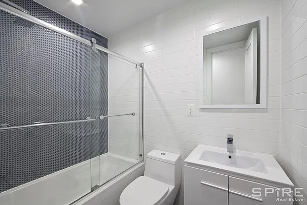 Rented by Spire Group | media 19