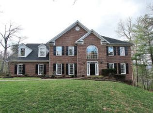 1612 Sunberry Cir, Roanoke, VA 24018