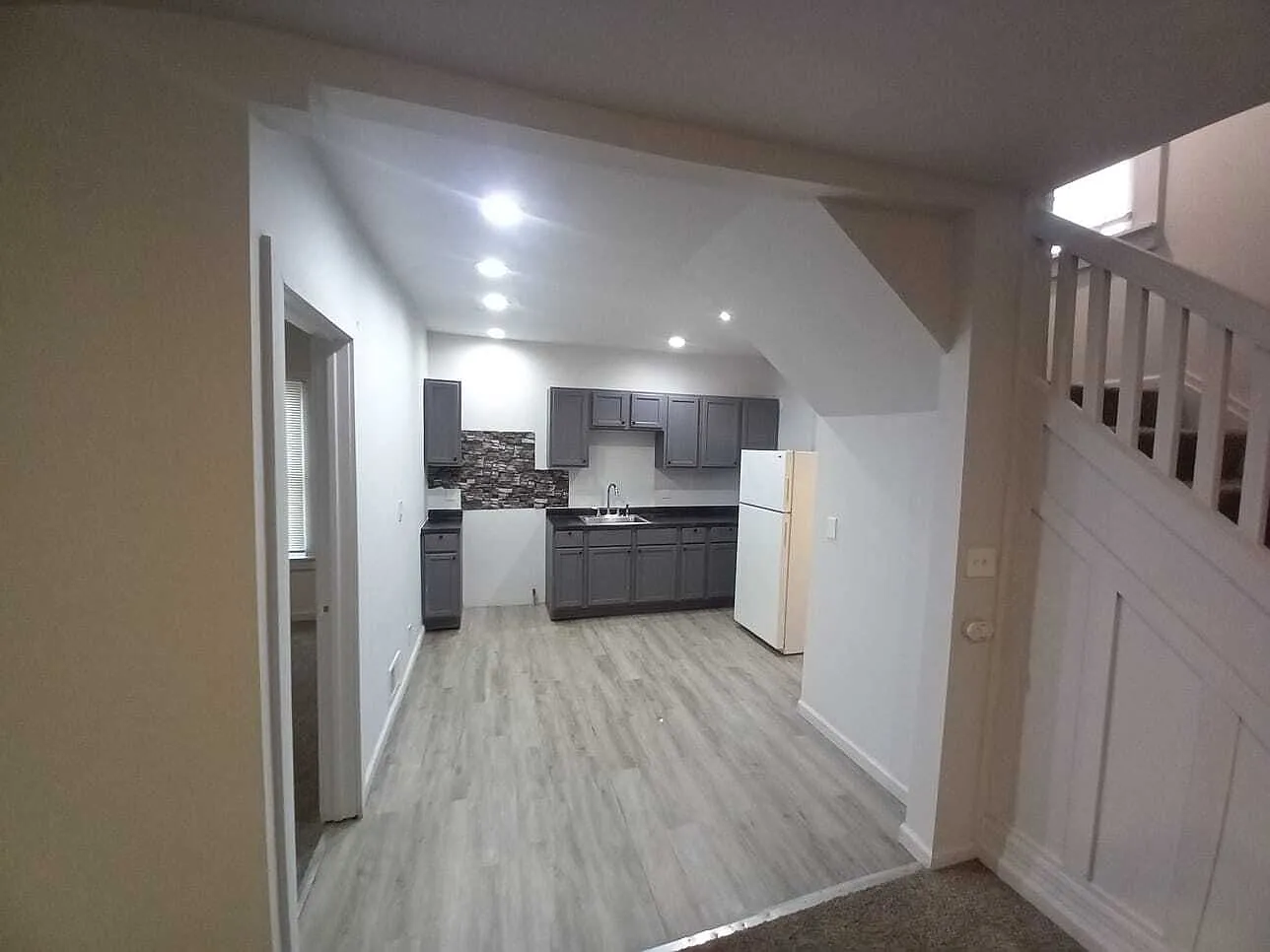 75 Waverly Street - 1 — Photo 3