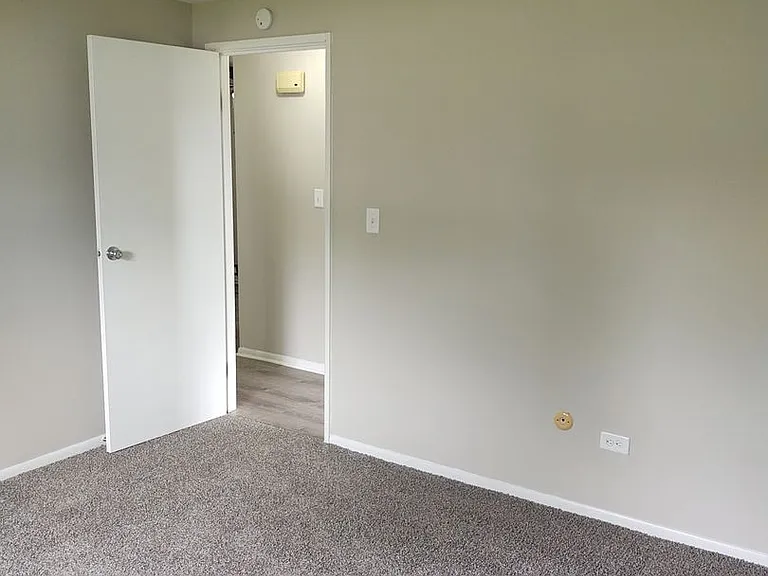 120 Orchard Ct — Photo 8