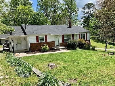 3rd image of 132 Zeni Ln