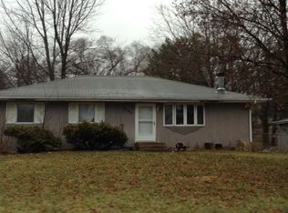 3144 17th St, Rockford, IL 61109