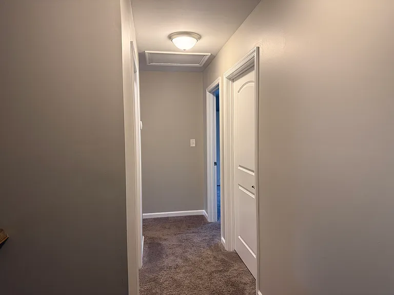 270 Mabdarin Dr — Photo 22