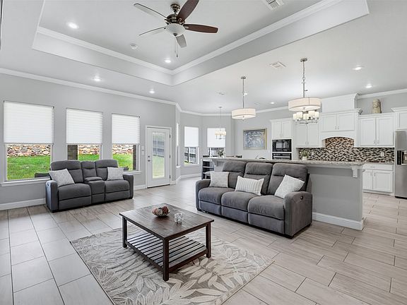 5th image of 504 Sagebrush Ct