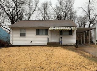 412 Lanark Rd, Saint Louis, MO 63137